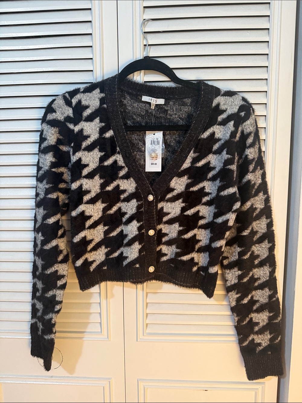 iris Black & Cream V-Neck Cardigan (Brand New, Never Worn)
